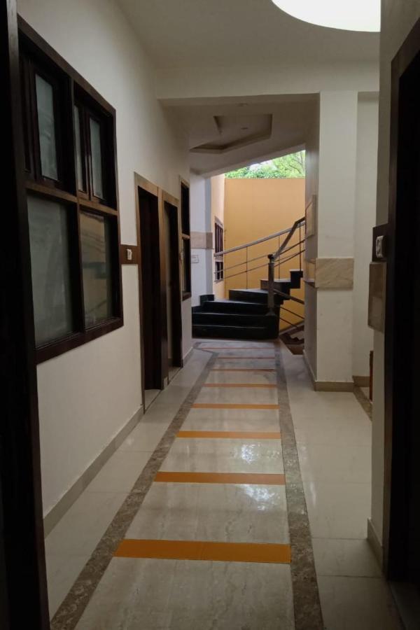 Hotel Harsh Regency Bahraich Exterior foto